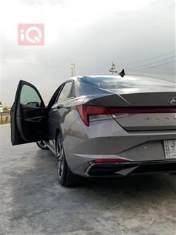 هیوندای ئەلەنترا